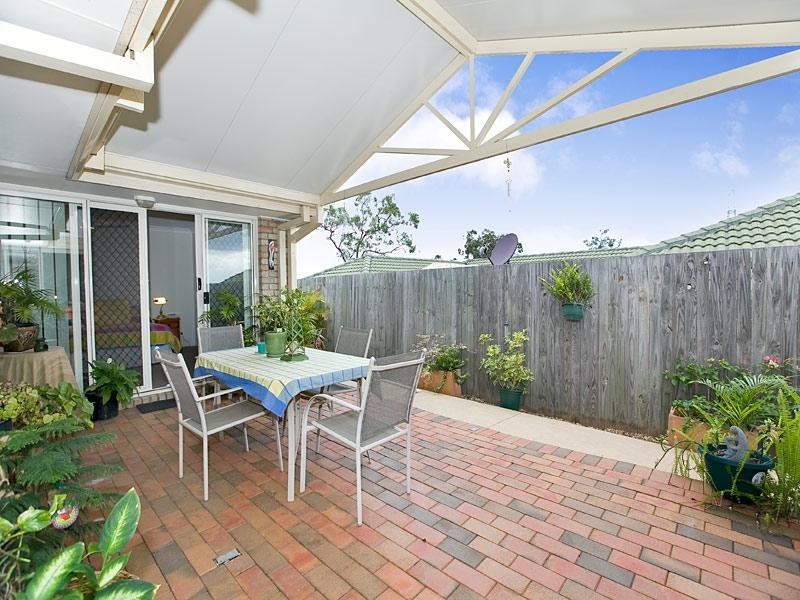 9 Chatfield Close, Oxley QLD 4075