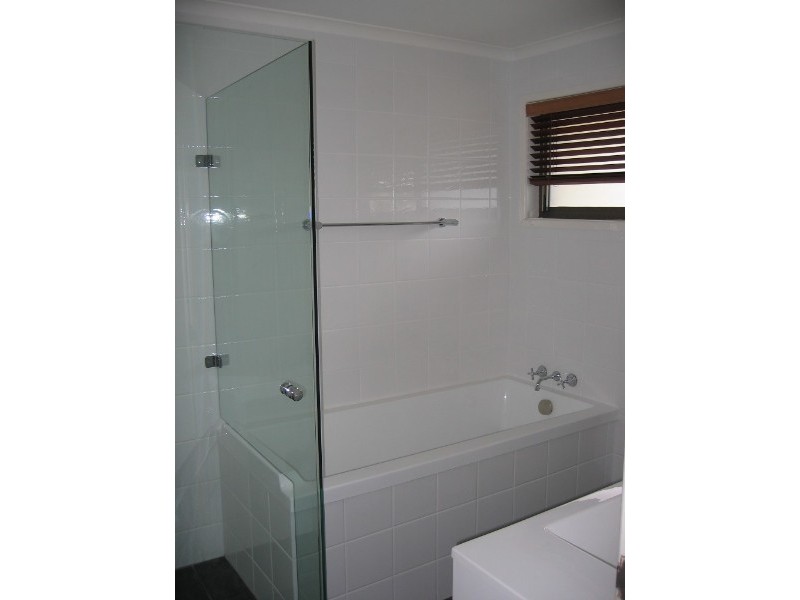 157 Graceville Avenue, Graceville QLD 4075