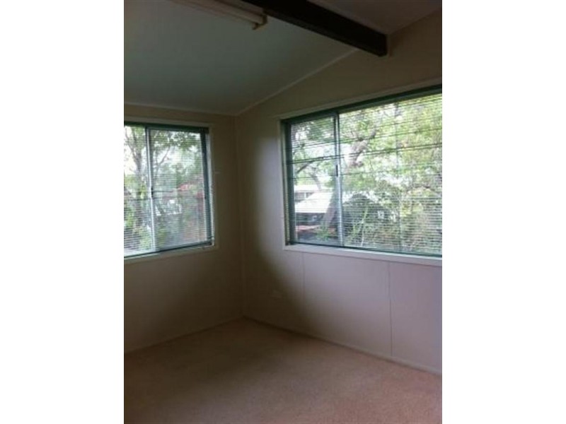 37 Junction Street, Sherwood QLD 4075