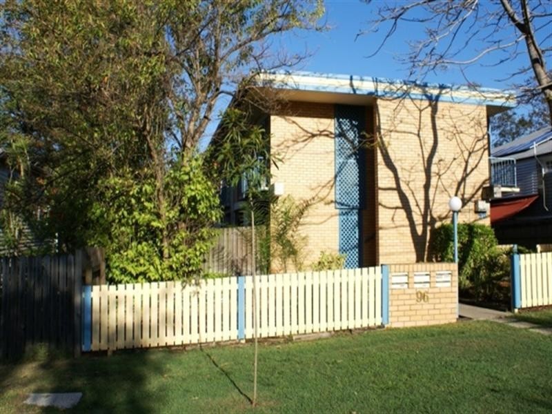 2/96 Primrose Street, Sherwood QLD 4075