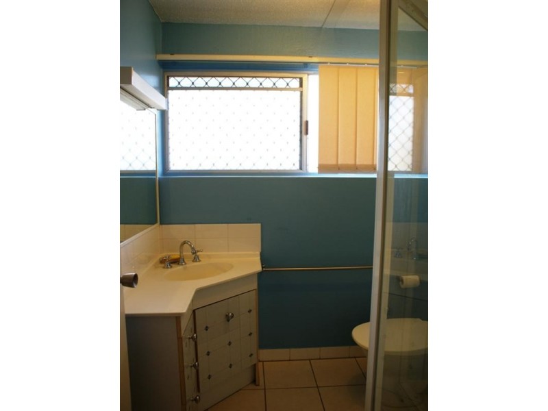 2/96 Primrose Street, Sherwood QLD 4075