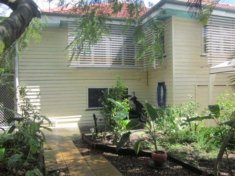 79 Hargreaves Avenue, Chelmer QLD 4068