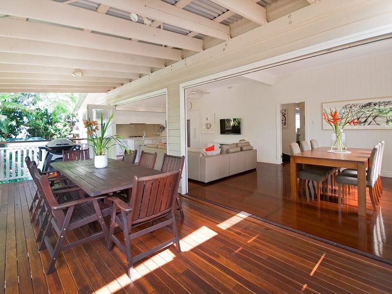 15 Rathlyn Avenue, Corinda QLD 4075