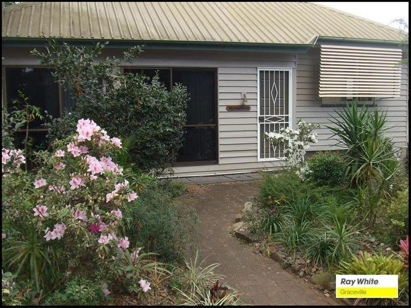 18 Ardoyne Road, Corinda QLD 4075