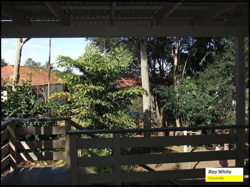 18 Ardoyne Road, Corinda QLD 4075