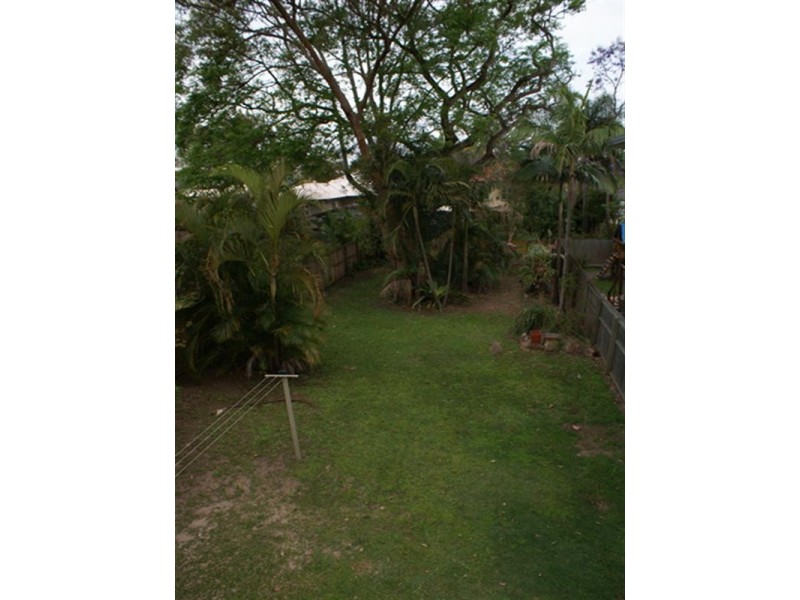 10 Tweedale Street, Graceville QLD 4075