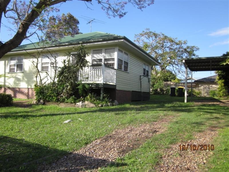 13 Statton Street, Oxley QLD 4075