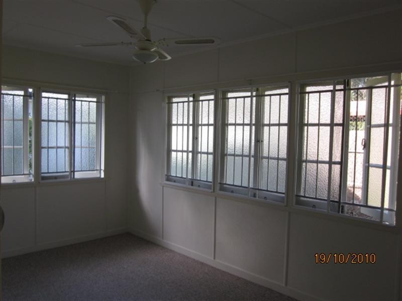 13 Statton Street, Oxley QLD 4075