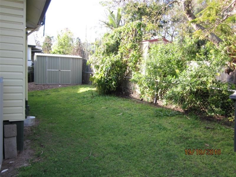 13 Statton Street, Oxley QLD 4075