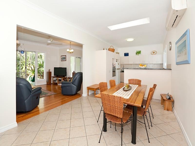 20 Sheffield Street, Oxley QLD 4075