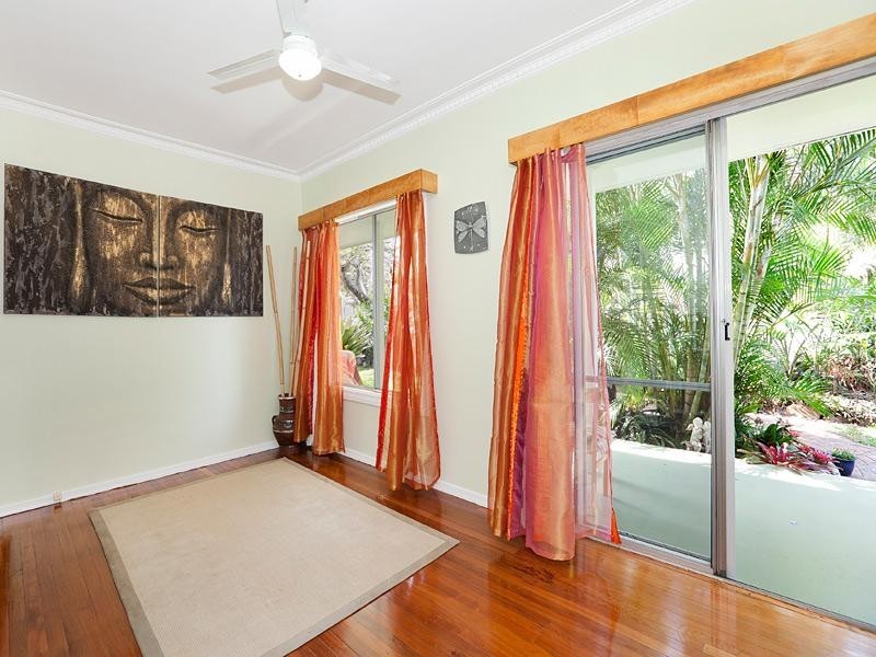 20 Sheffield Street, Oxley QLD 4075