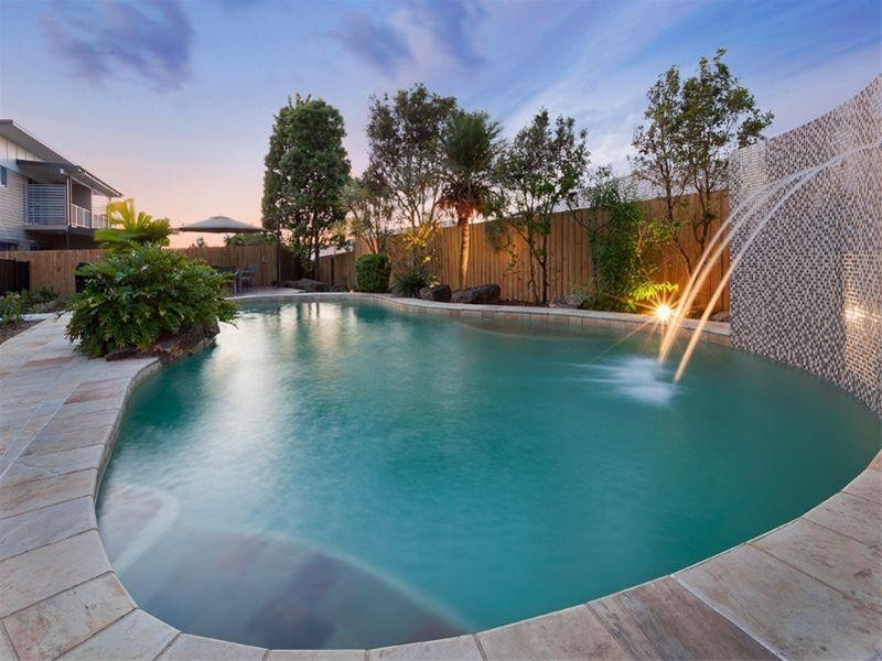 90 JUTLAND Street, Oxley QLD 4075