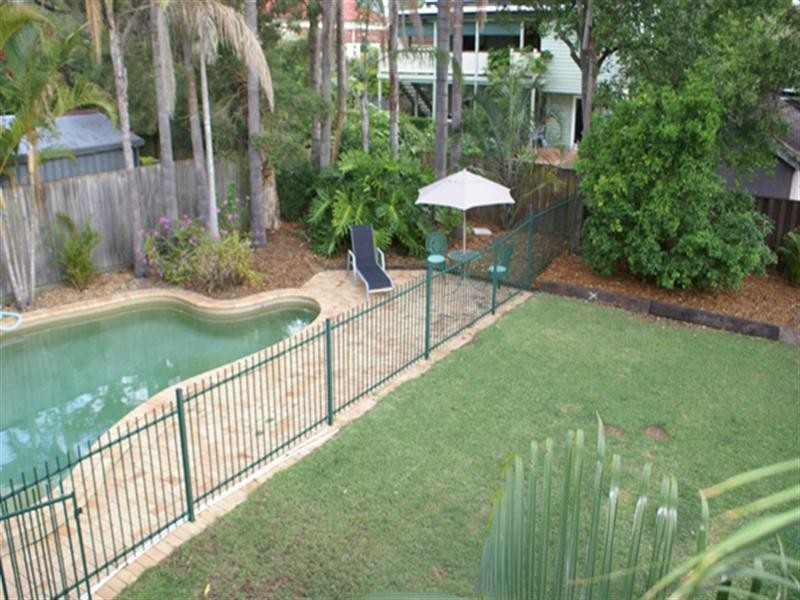 187 Verney Road East, Graceville QLD 4075