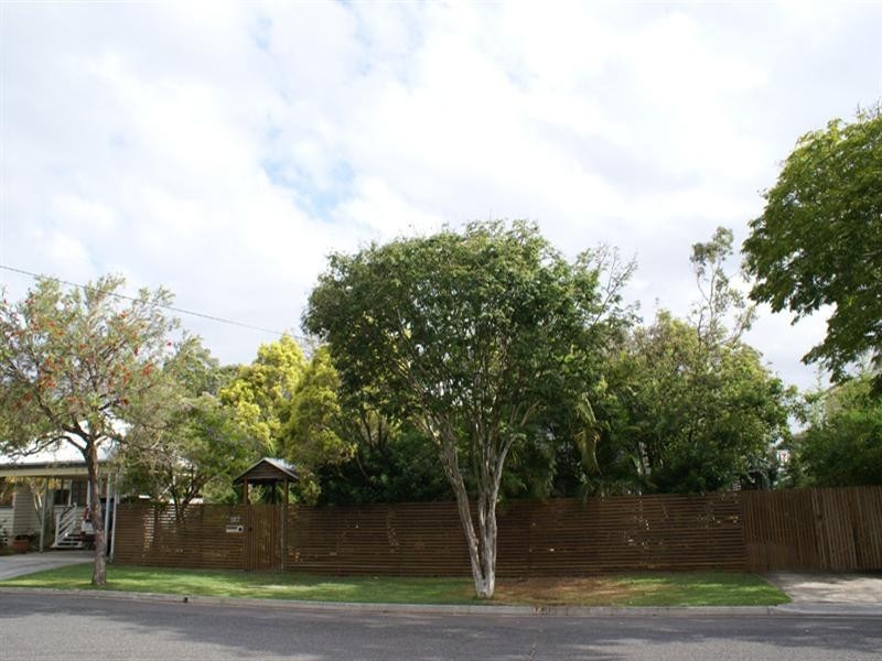 187 Verney Road East, Graceville QLD 4075