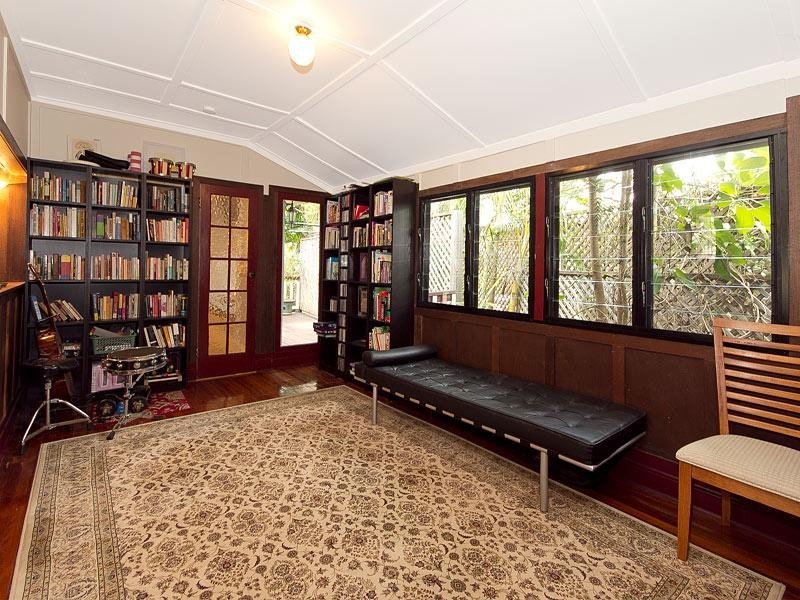 46 Sheffield Street, Oxley QLD 4075