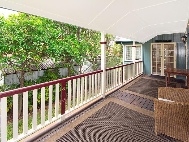 46 Sheffield Street, Oxley QLD 4075