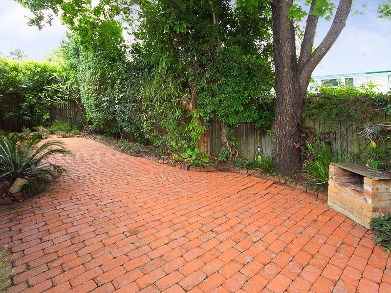 46 Sheffield Street, Oxley QLD 4075