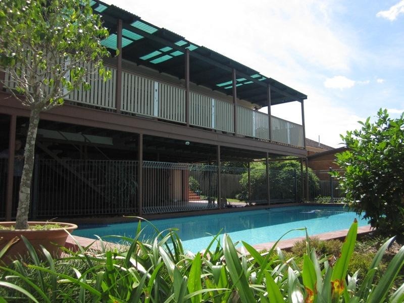 66 Seventeen Mile Rocks Road, Oxley QLD 4075