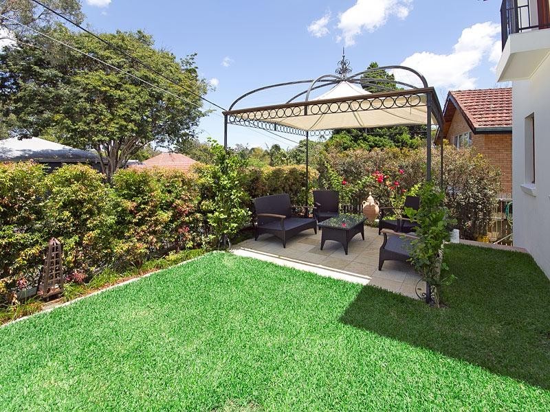 15 Kinkead Avenue, Sherwood QLD 4075