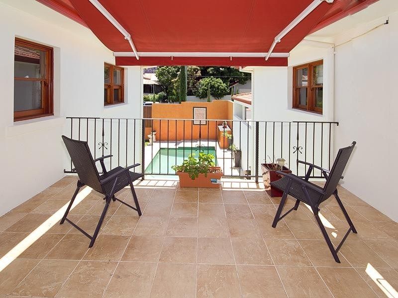 15 Kinkead Avenue, Sherwood QLD 4075