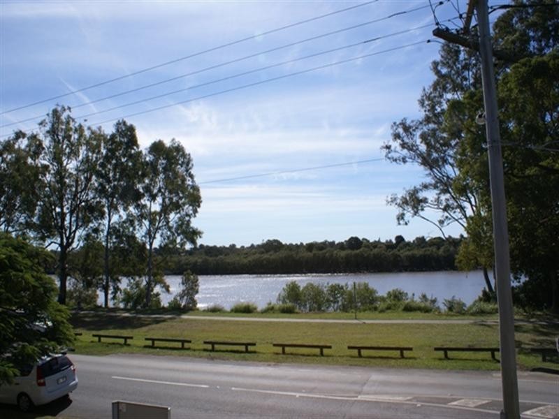 83 Nadine Street, Graceville QLD 4075