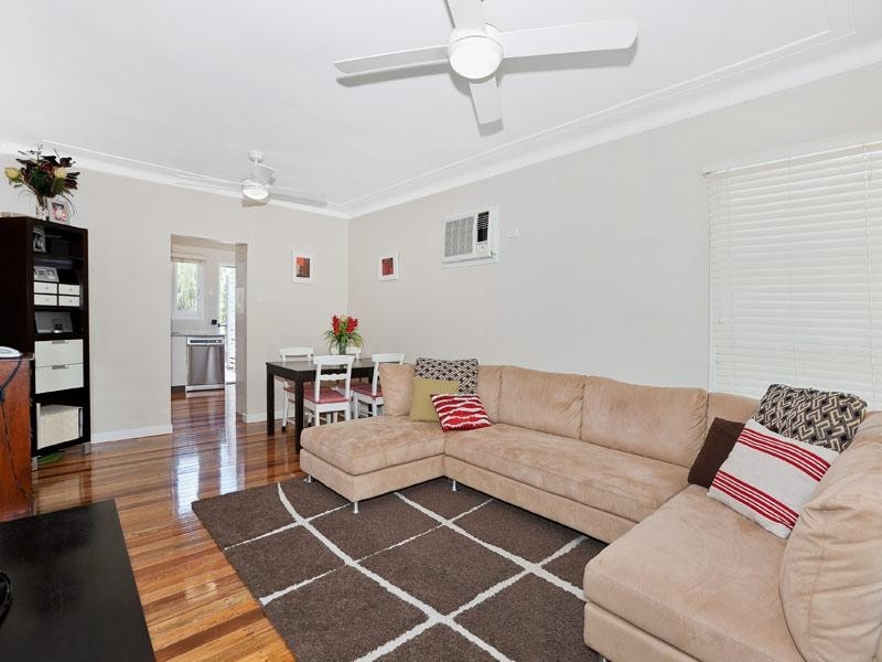 54 Glenwood Street, Chelmer QLD 4068