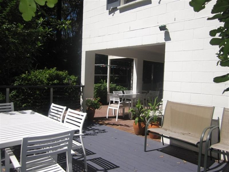 81 Seventeen Mile Rocks Road, Oxley QLD 4075
