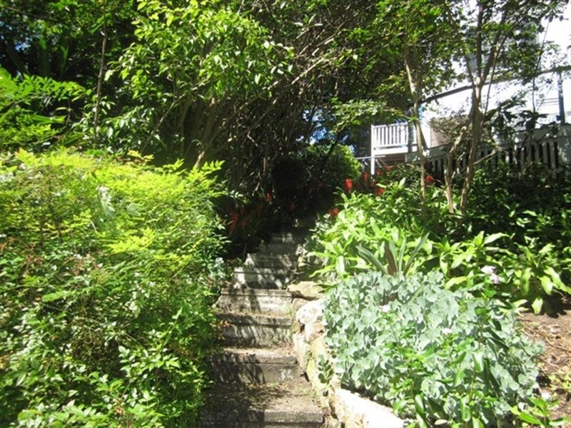 81 Seventeen Mile Rocks Road, Oxley QLD 4075