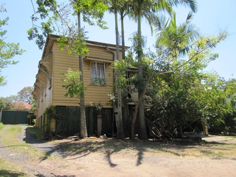 12 Seventeen Mile Rocks Road, Oxley QLD 4075