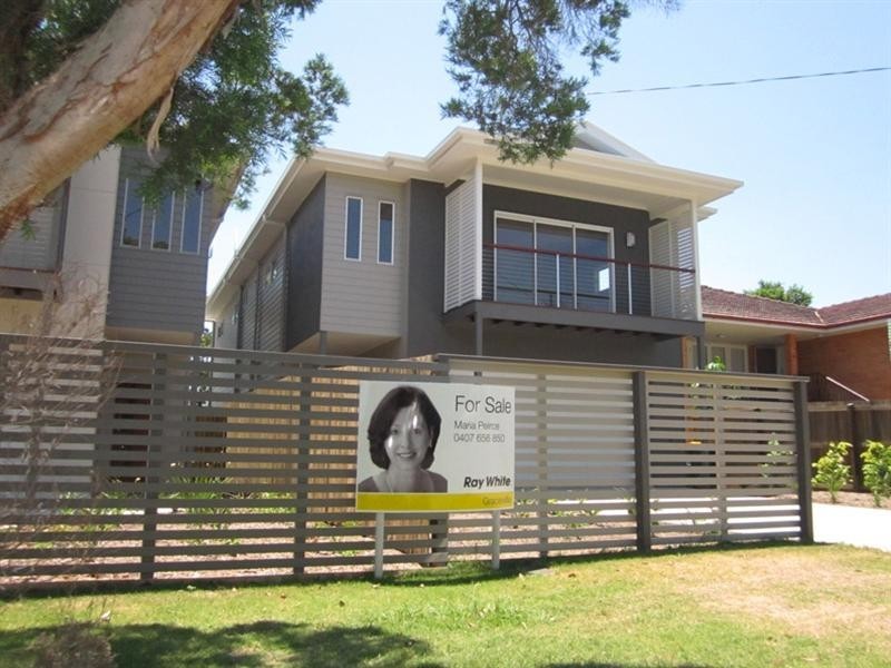 8 Richardson Street, Chelmer QLD 4068