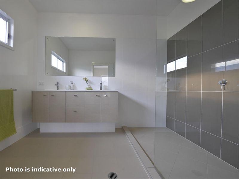 8 Richardson Street, Chelmer QLD 4068