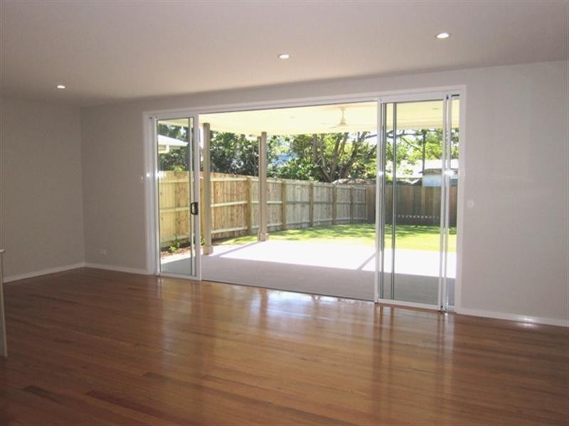 8 Richardson Street, Chelmer QLD 4068