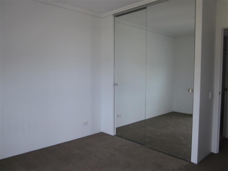 237/20 Egmont Street, Sherwood QLD 4075