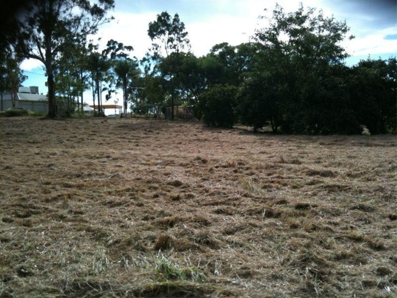 11 Railway Terrace, Goodna QLD 4300