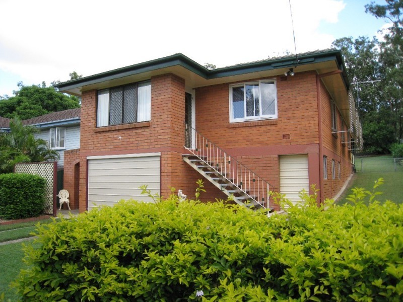 39 Avalon Street, Oxley QLD 4075