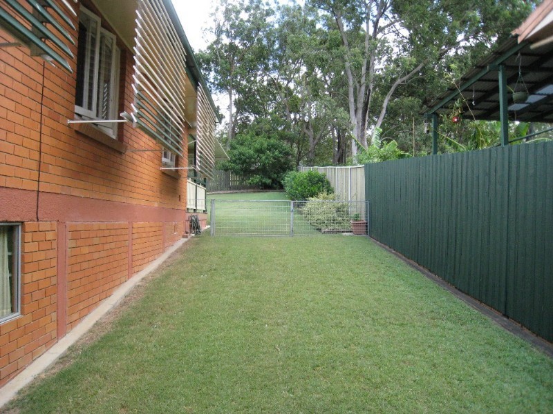 39 Avalon Street, Oxley QLD 4075