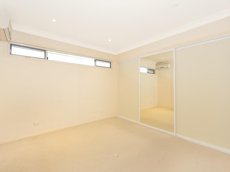 94 Long Street West, Graceville QLD 4075