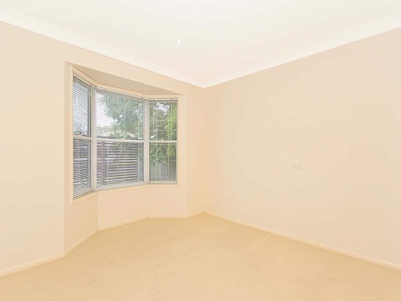 94 Long Street West, Graceville QLD 4075