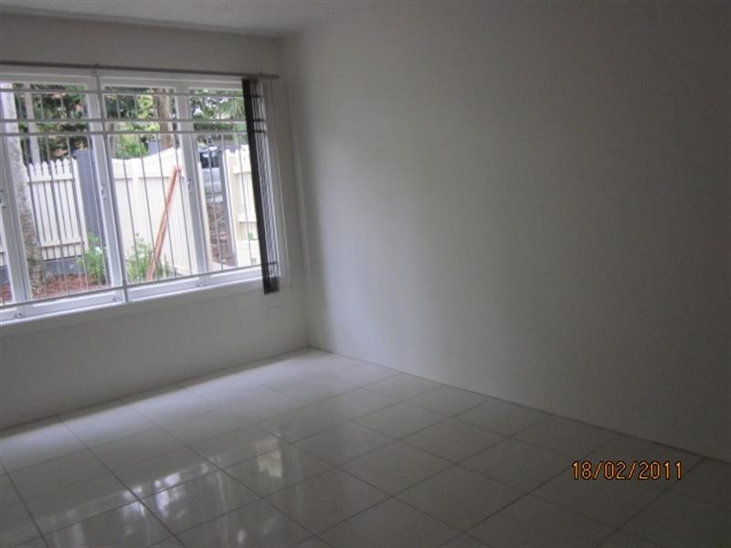 2/11 Sutton Street, Chelmer QLD 4068