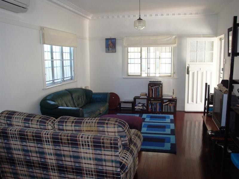 46 Park Terrace, Sherwood QLD 4075