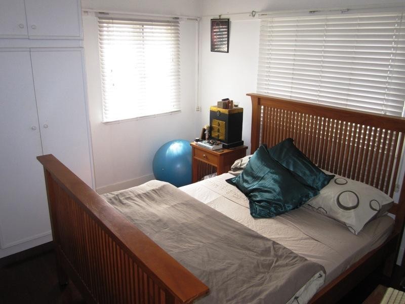 46 Park Terrace, Sherwood QLD 4075