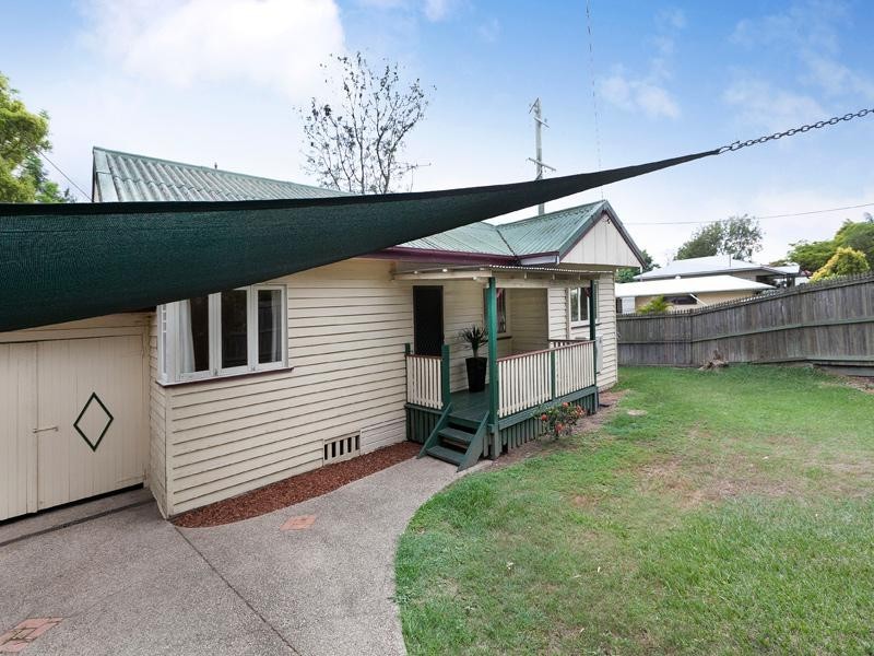 45 Menin Road, Corinda QLD 4075