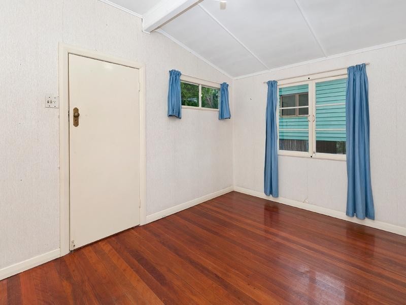 45 Menin Road, Corinda QLD 4075