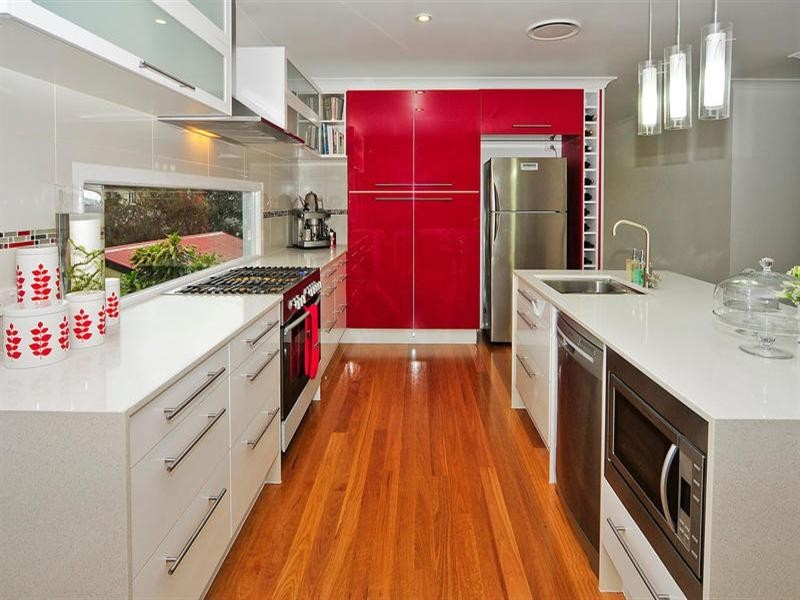 23 Haldane, Graceville QLD 4075