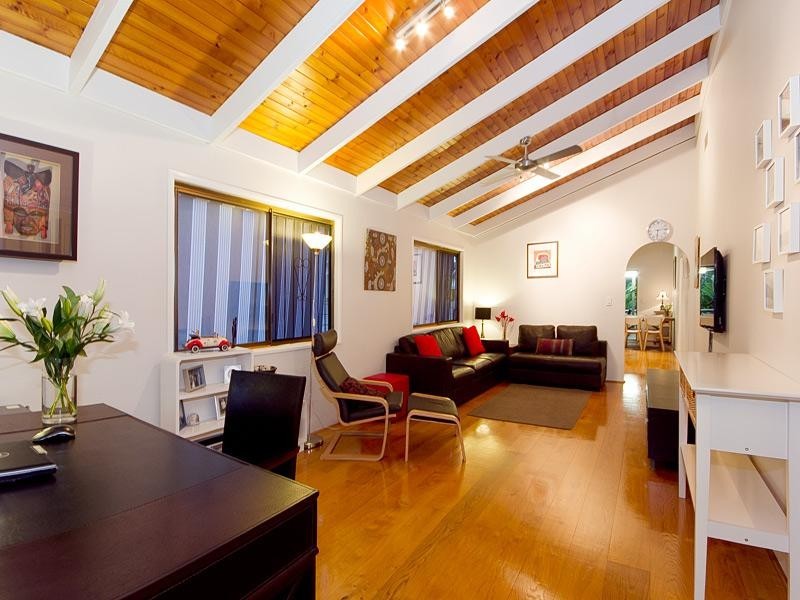 75 Plumer Street, Sherwood QLD 4075