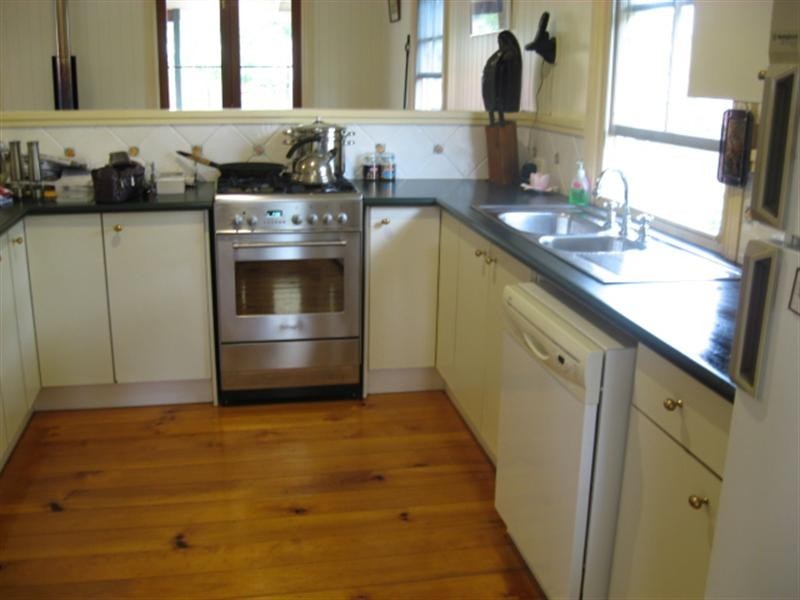 32 Plumer Street, Sherwood QLD 4075