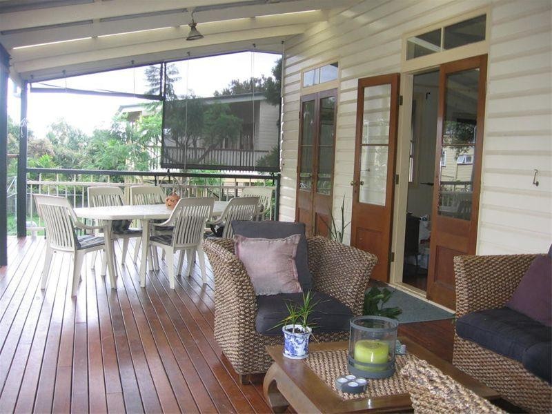 32 Plumer Street, Sherwood QLD 4075