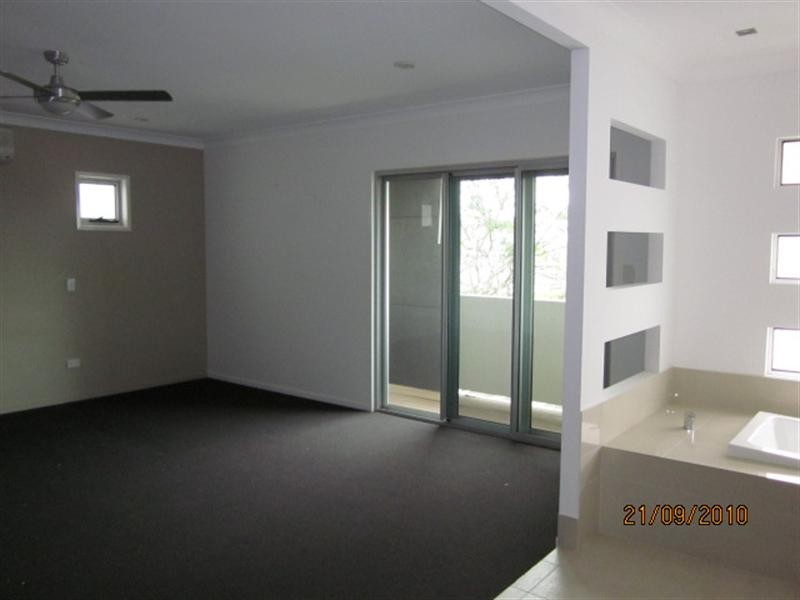 21 Collins Street, Corinda QLD 4075