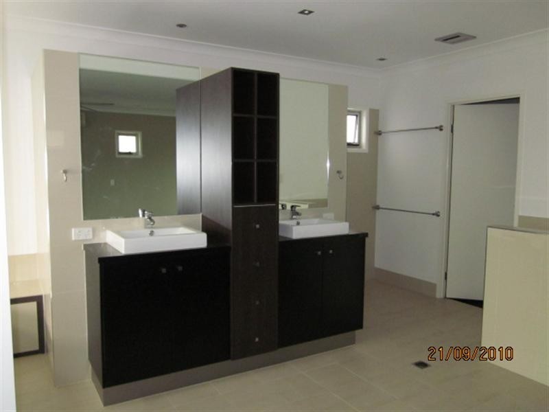 21 Collins Street, Corinda QLD 4075