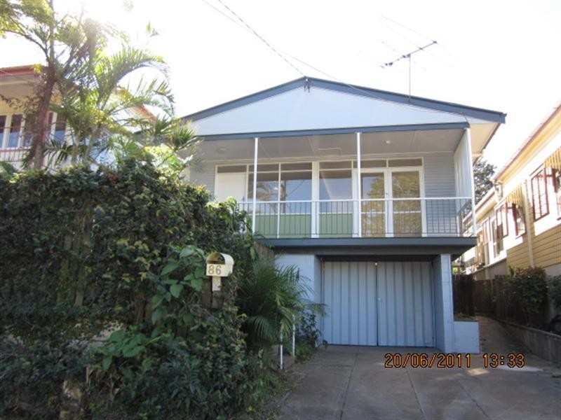 86 Thomas Street, Sherwood QLD 4075